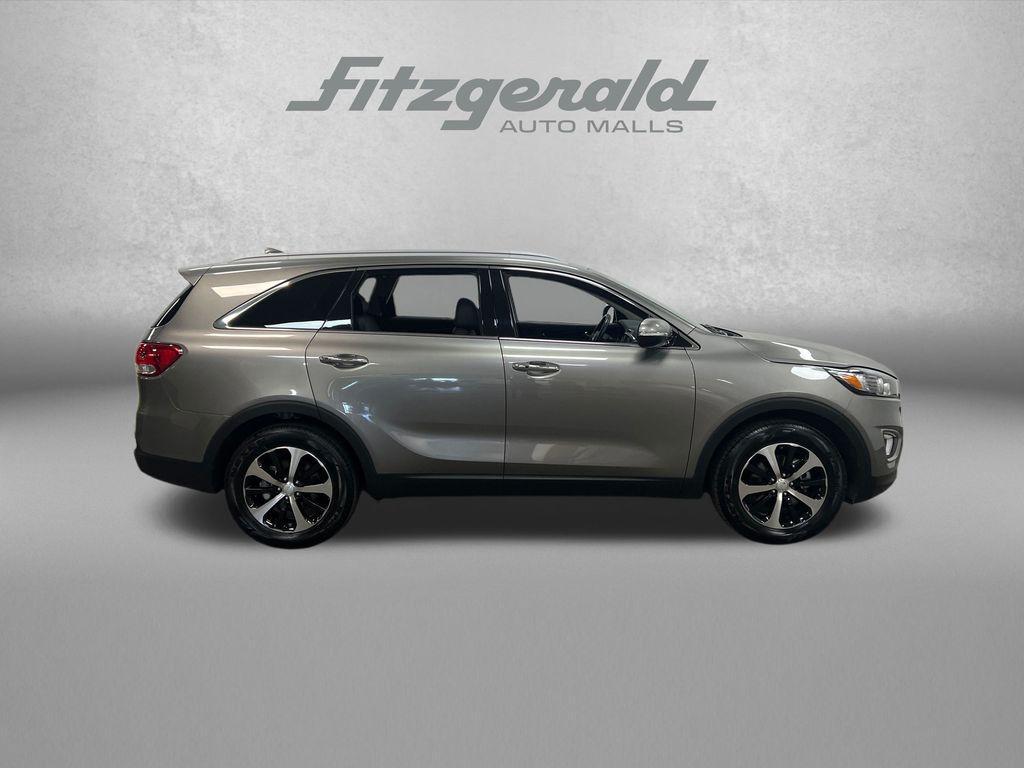 used 2017 Kia Sorento car, priced at $16,895