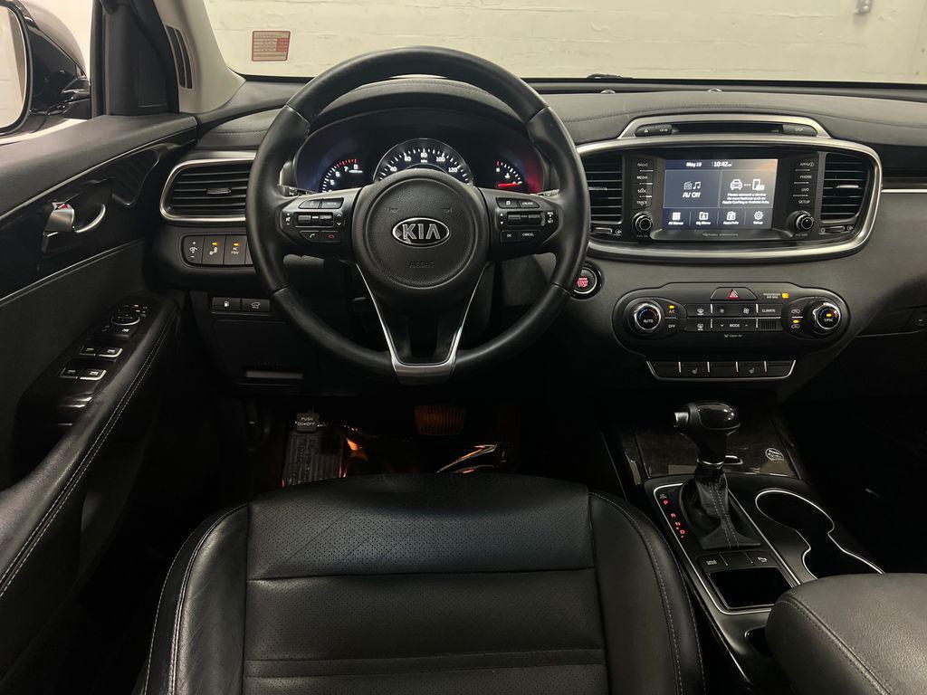 used 2017 Kia Sorento car, priced at $16,895