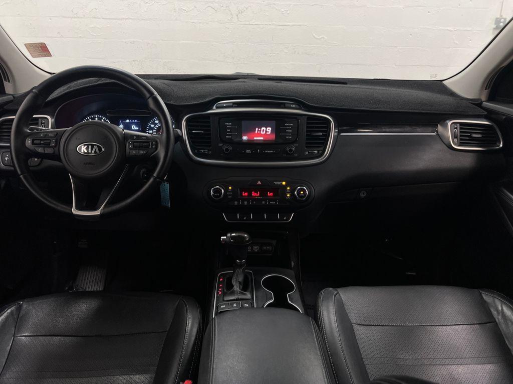 used 2016 Kia Sorento car, priced at $8,095
