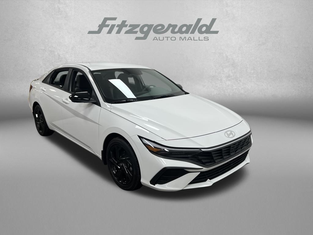 new 2026 Hyundai ELANTRA HEV car, priced at $28,376