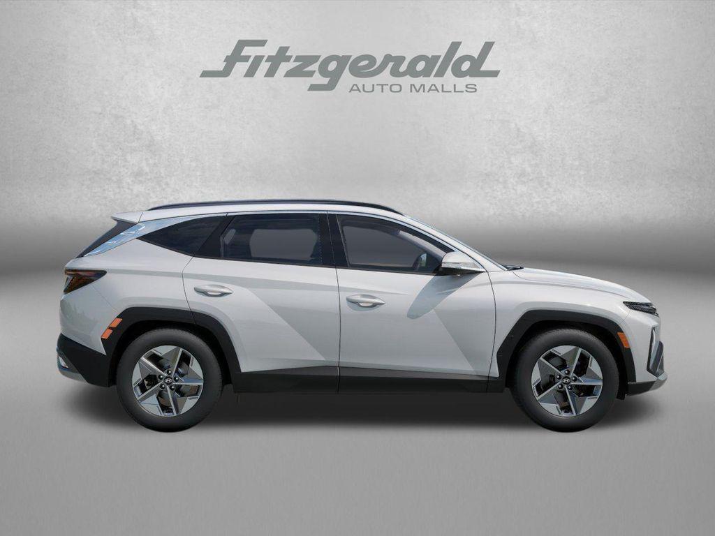 new 2026 Hyundai TUCSON Hybrid car, priced at $36,906
