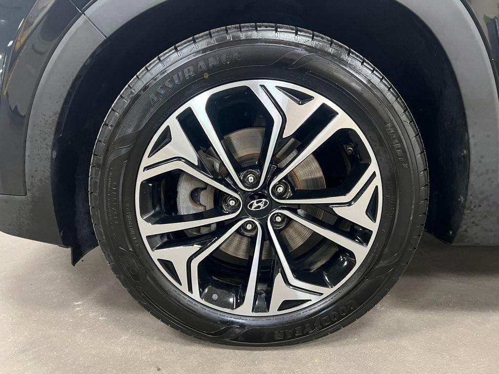 used 2020 Hyundai Santa Fe car, priced at $17,195