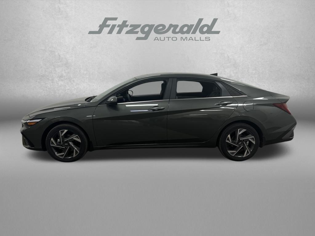 new 2026 Hyundai ELANTRA HEV car, priced at $30,211