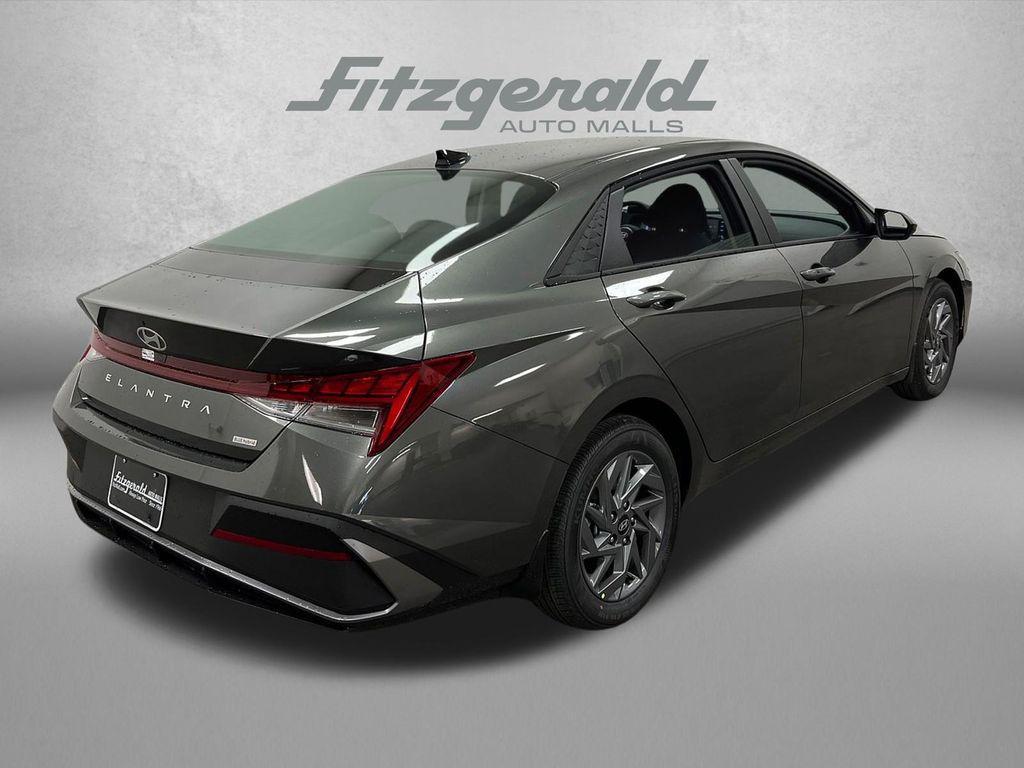 new 2026 Hyundai ELANTRA HEV car, priced at $25,915