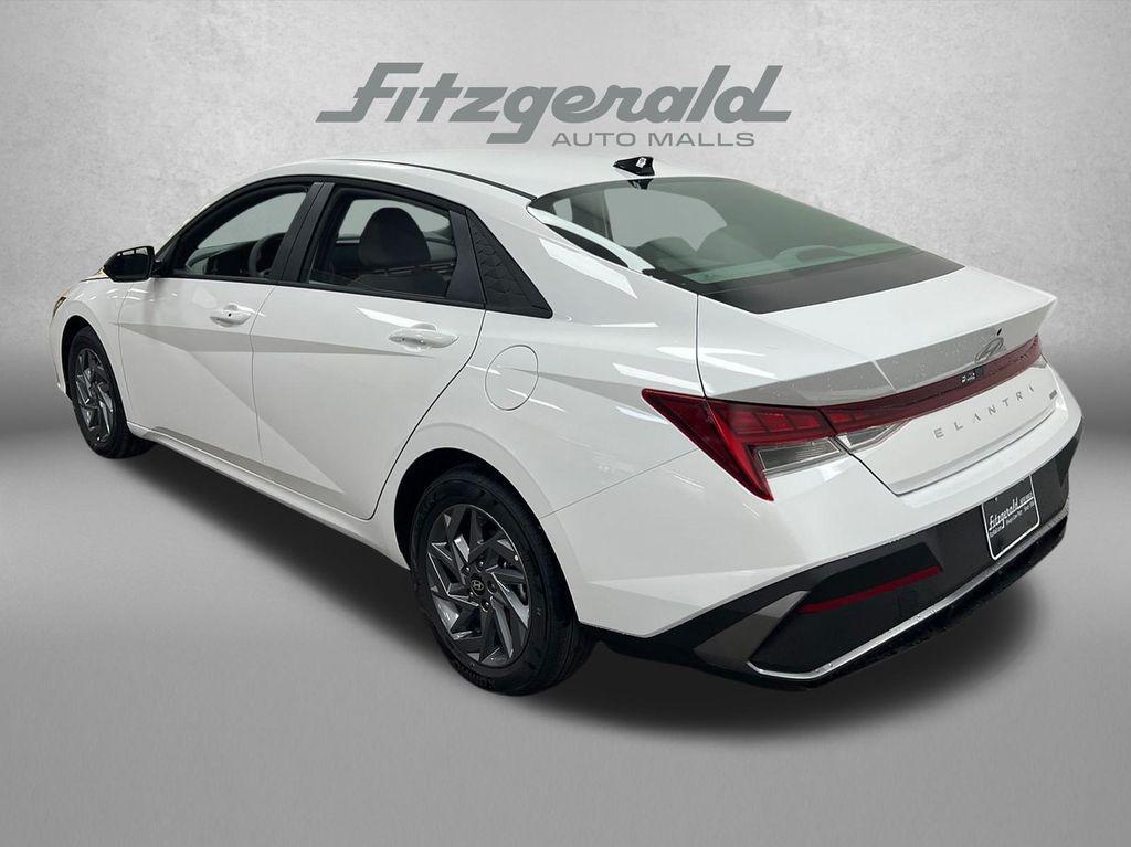 new 2026 Hyundai ELANTRA HEV car, priced at $26,445