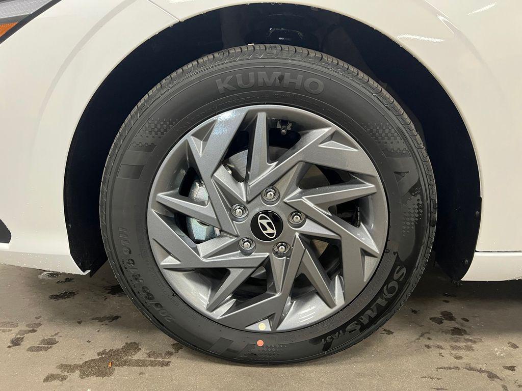 new 2026 Hyundai ELANTRA HEV car, priced at $26,445