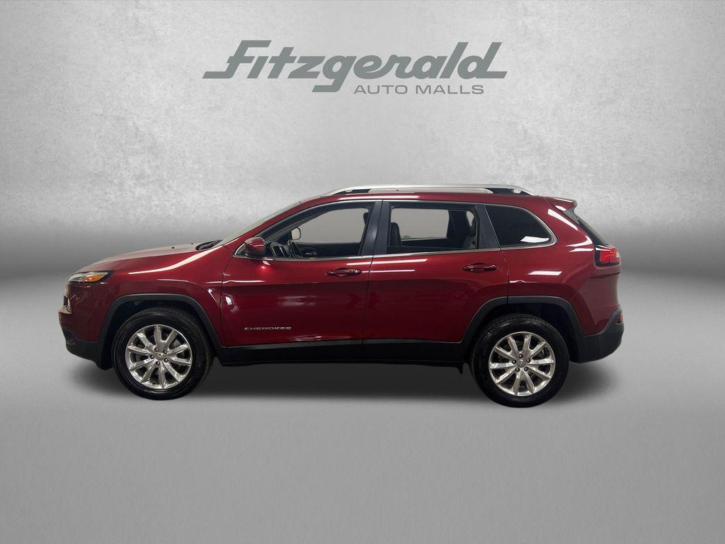 used 2017 Jeep Cherokee car, priced at $15,393