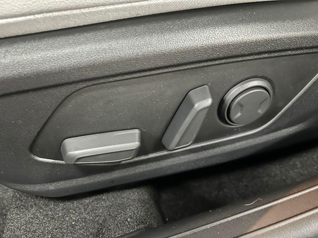 new 2026 Hyundai Elantra car, priced at $27,698