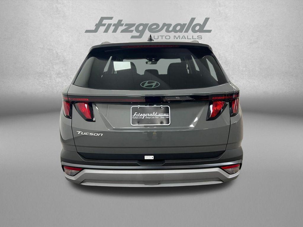 new 2026 Hyundai Tucson car, priced at $32,193