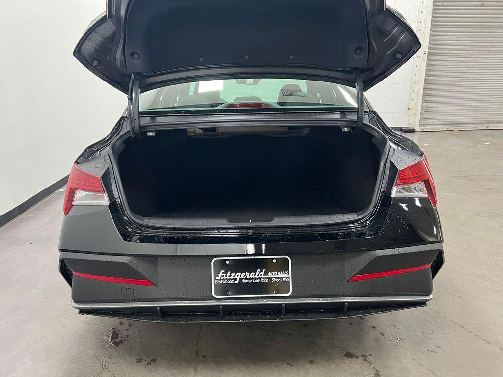 new 2026 Hyundai ELANTRA HEV car, priced at $27,896