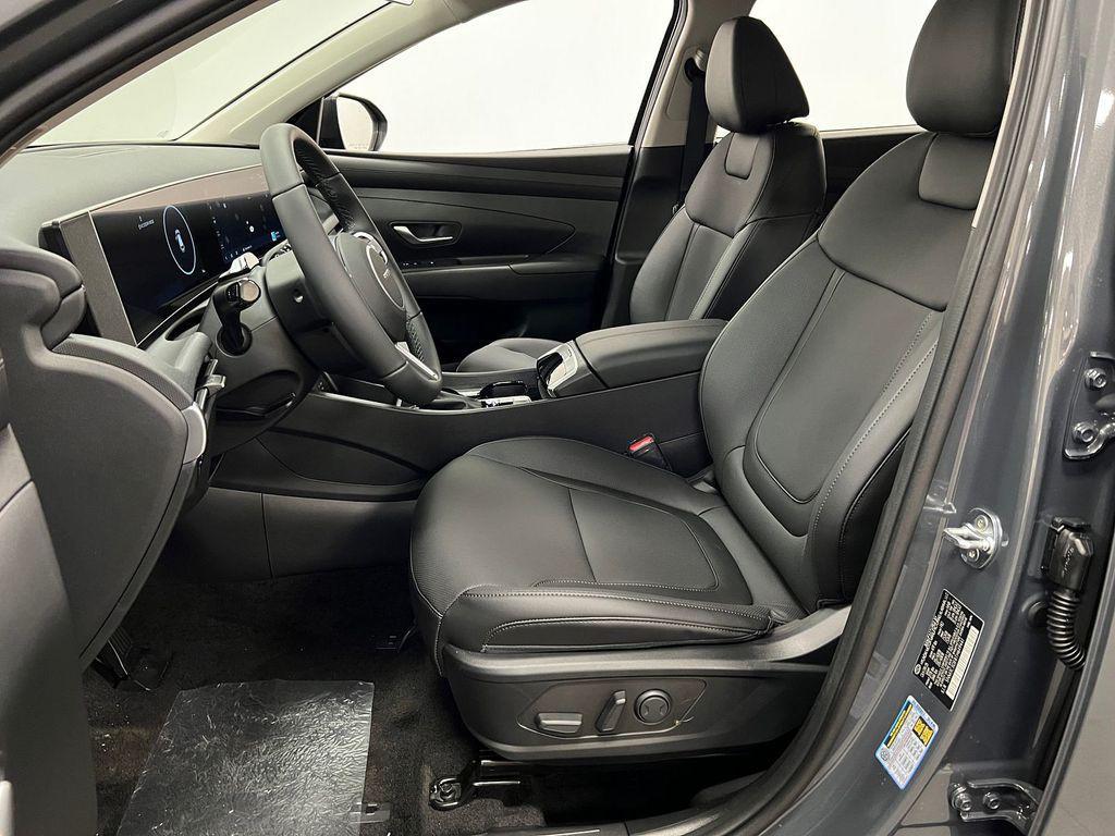 new 2026 Hyundai Tucson car, priced at $33,913