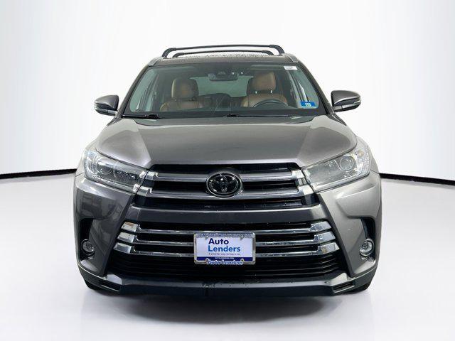 used 2019 Toyota Highlander car, priced at $29,054