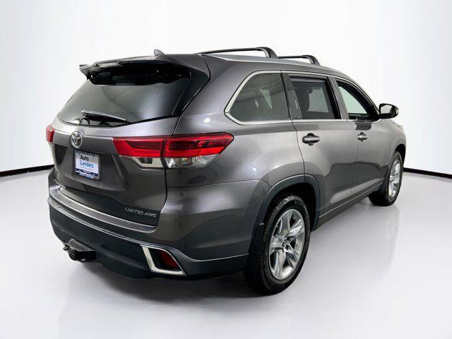 used 2019 Toyota Highlander car, priced at $29,054