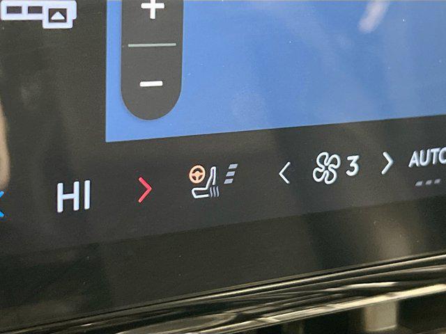 used 2024 Lincoln Nautilus car, priced at $49,154