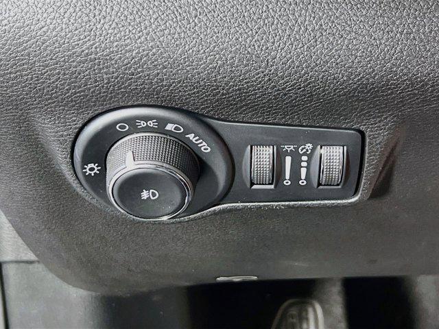 used 2022 Jeep Compass car, priced at $24,076