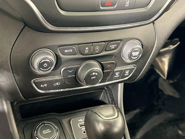 used 2022 Jeep Cherokee car, priced at $26,398