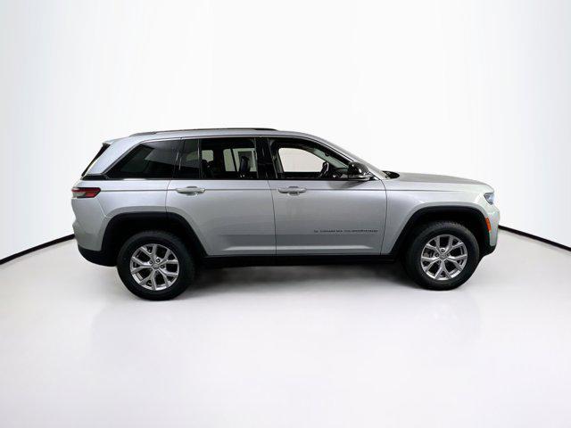 used 2022 Jeep Grand Cherokee car, priced at $28,435