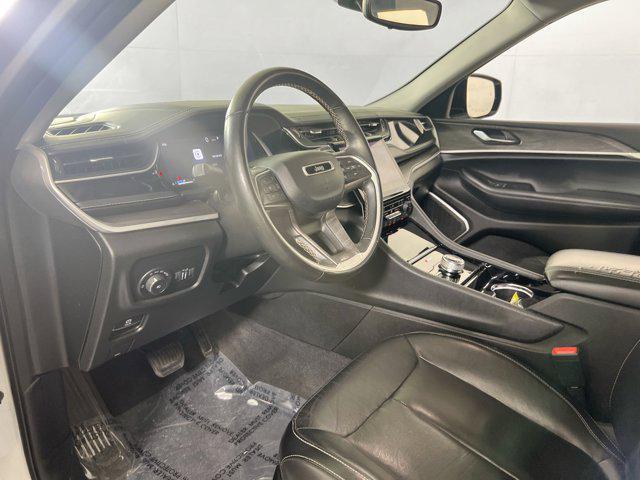 used 2022 Jeep Grand Cherokee car, priced at $28,435