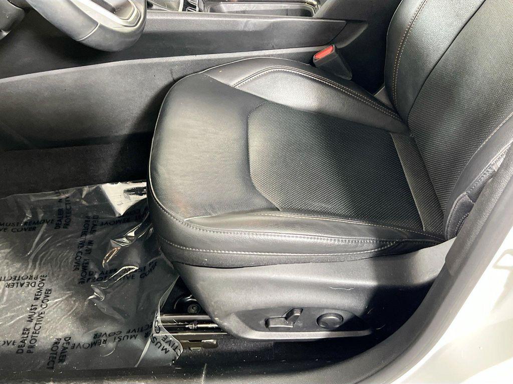 used 2022 Jeep Compass car, priced at $22,019