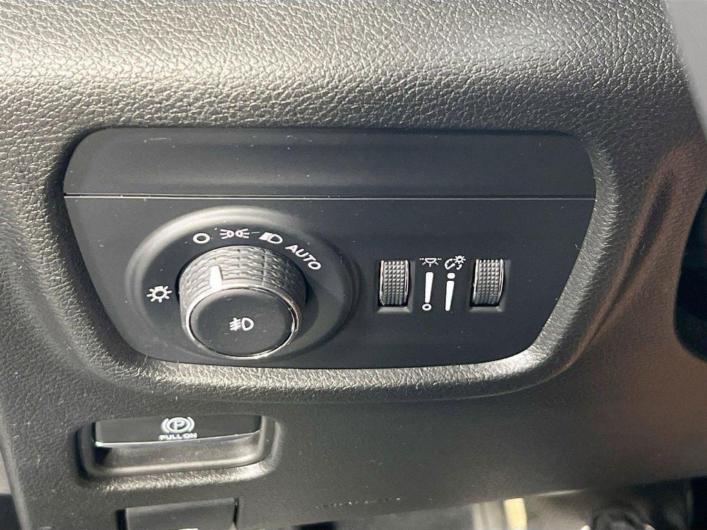 used 2023 Jeep Grand Cherokee L car, priced at $38,755