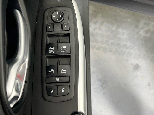 used 2022 Jeep Cherokee car, priced at $24,577