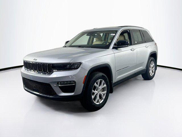 used 2022 Jeep Grand Cherokee car, priced at $28,562