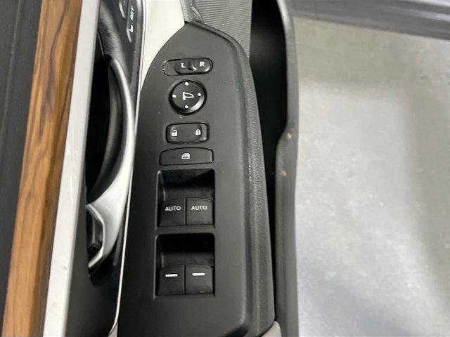 used 2022 Honda CR-V car, priced at $29,463