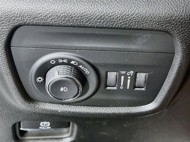 used 2023 Jeep Grand Cherokee L car, priced at $35,197