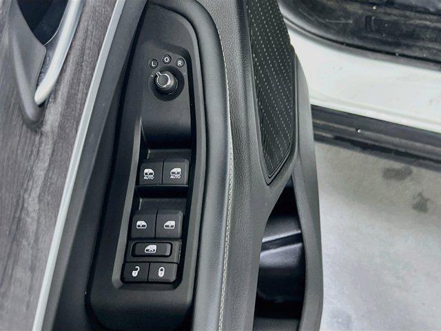 used 2023 Jeep Grand Cherokee L car, priced at $35,197