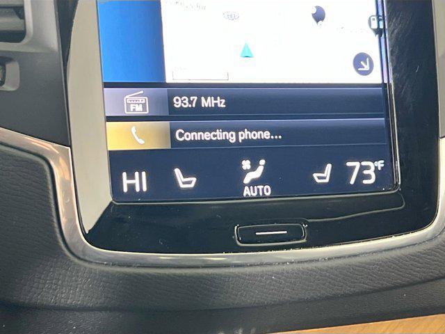used 2022 Volvo XC90 car, priced at $31,880