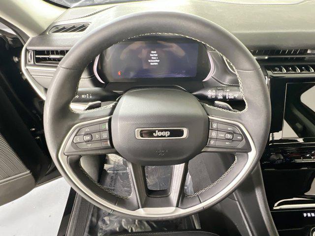 used 2023 Jeep Grand Cherokee car, priced at $31,395