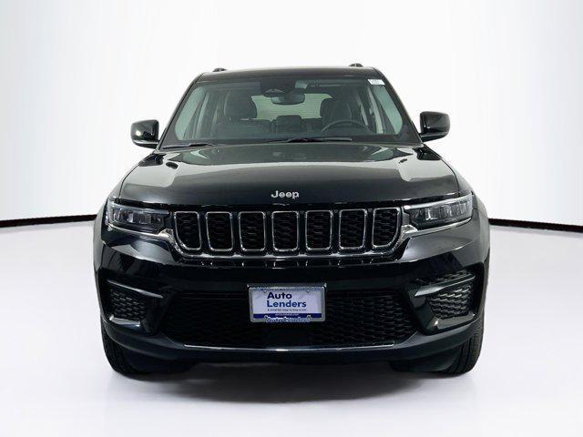 used 2023 Jeep Grand Cherokee car, priced at $31,395