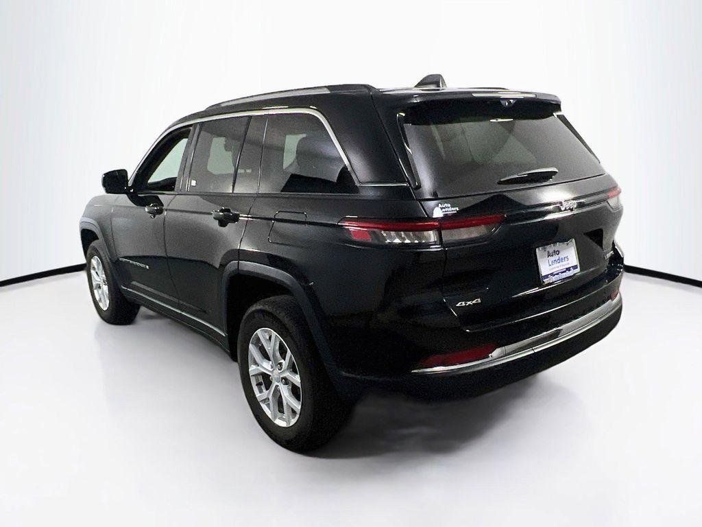 used 2023 Jeep Grand Cherokee car, priced at $33,198