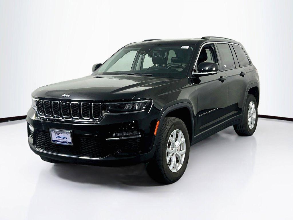 used 2023 Jeep Grand Cherokee car, priced at $33,198