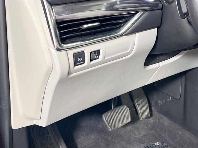 used 2019 Cadillac XT4 car, priced at $20,398