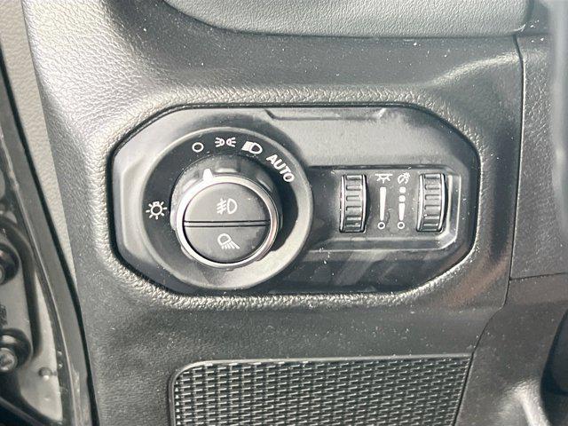 used 2022 Jeep Gladiator car, priced at $35,441