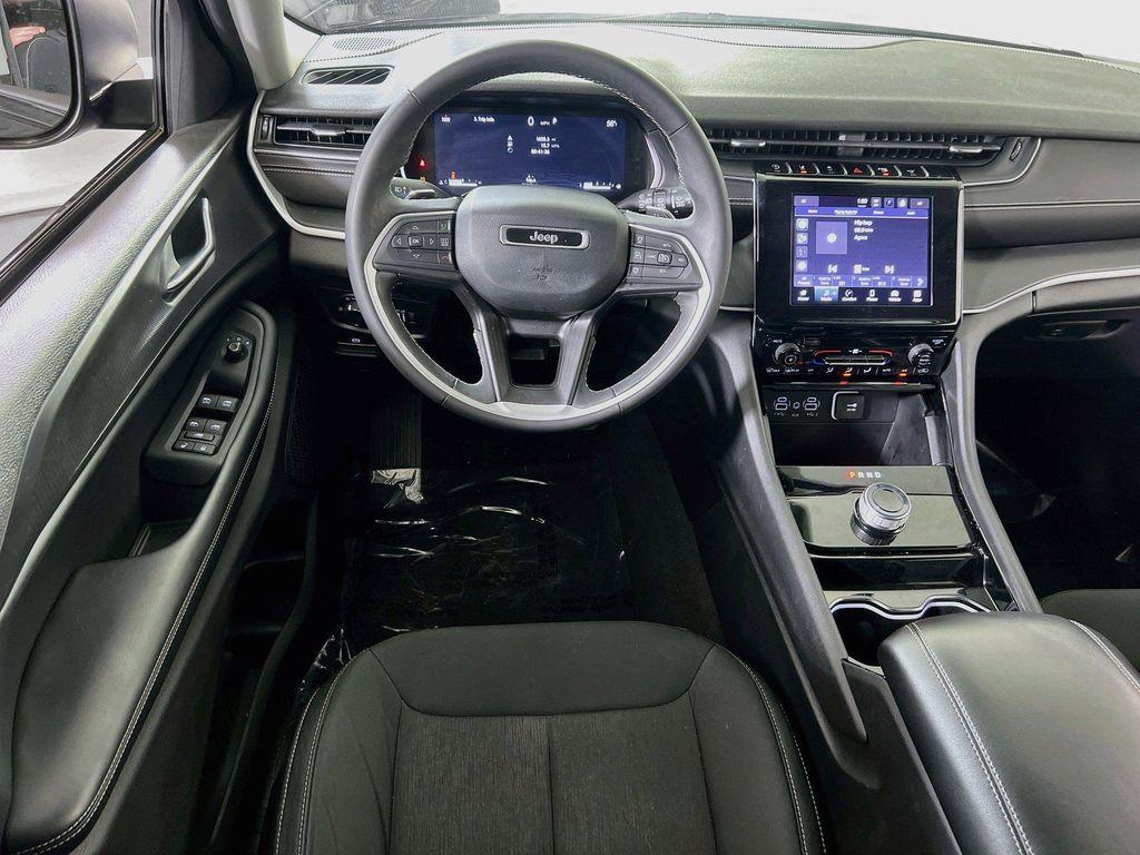 used 2023 Jeep Grand Cherokee car, priced at $30,544