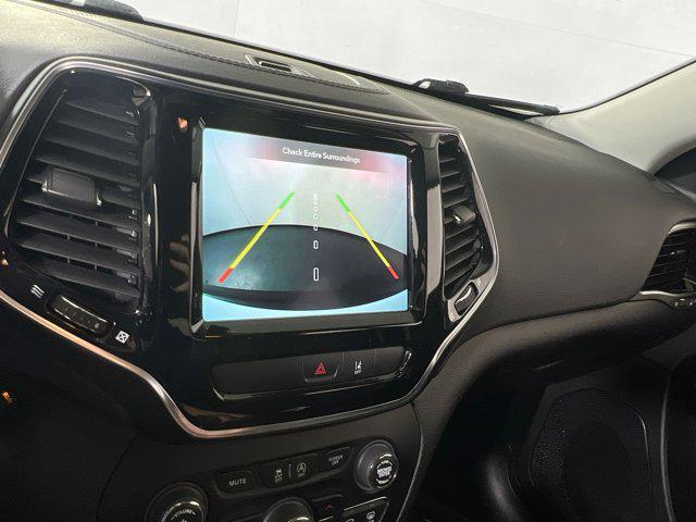 used 2022 Jeep Cherokee car, priced at $24,294