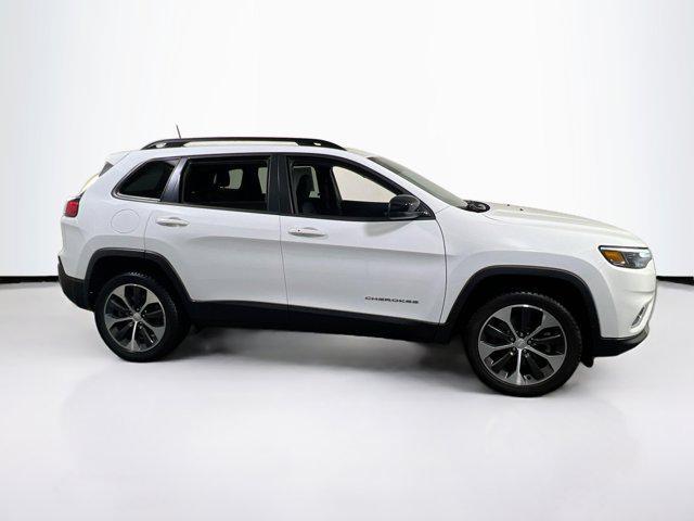 used 2022 Jeep Cherokee car, priced at $24,294