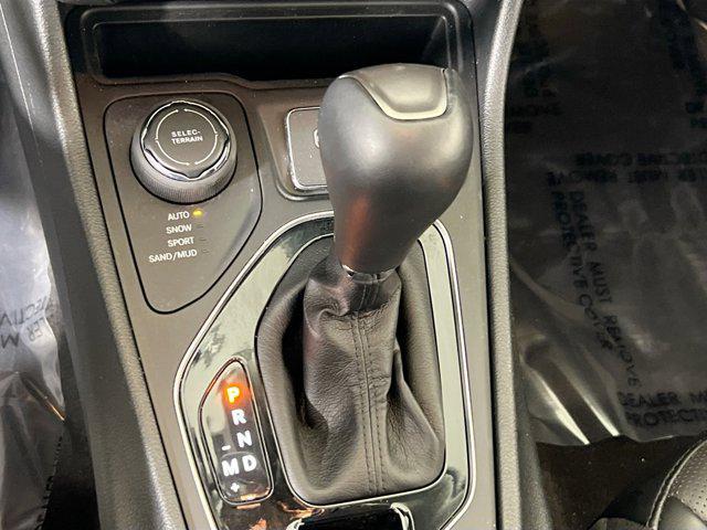 used 2022 Jeep Cherokee car, priced at $24,294