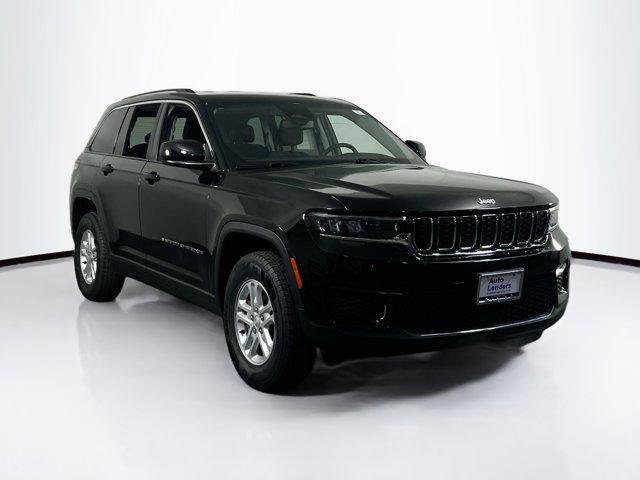 used 2023 Jeep Grand Cherokee car, priced at $28,562