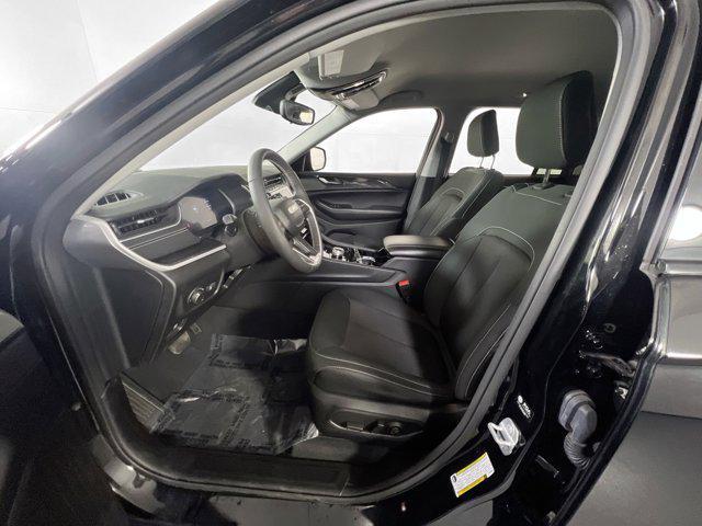 used 2023 Jeep Grand Cherokee car, priced at $28,562