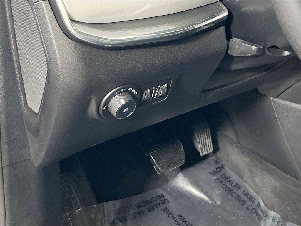 used 2023 Jeep Compass car, priced at $27,225