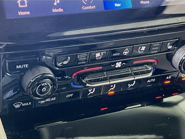 used 2023 Jeep Grand Cherokee car, priced at $38,849