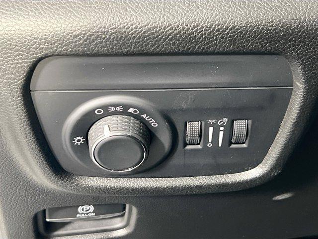 used 2023 Jeep Grand Cherokee car, priced at $33,345