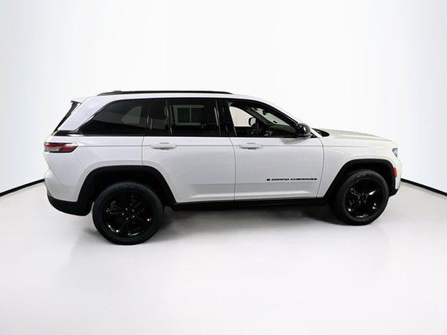 used 2023 Jeep Grand Cherokee car, priced at $33,345