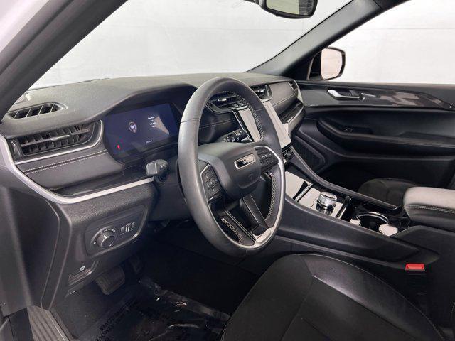 used 2023 Jeep Grand Cherokee car, priced at $33,345