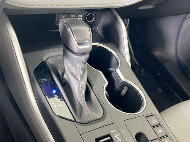 used 2023 Toyota Highlander car, priced at $38,269