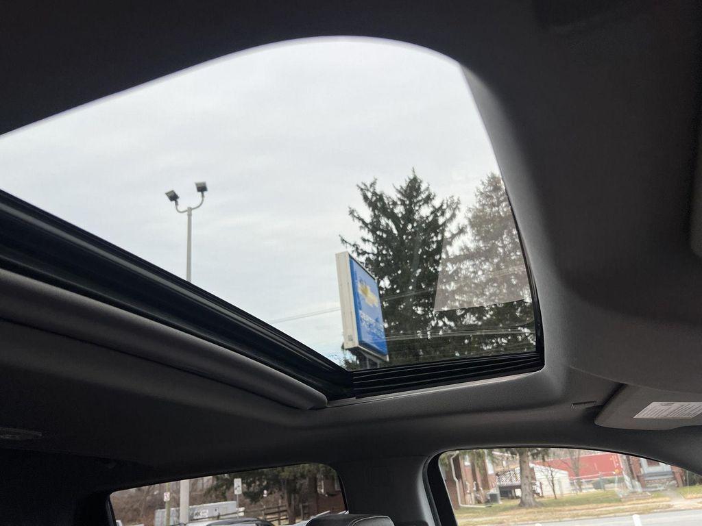 used 2022 Chevrolet Silverado 1500 car, priced at $42,495