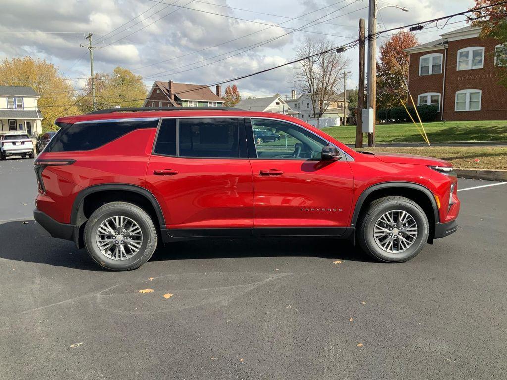 new 2026 Chevrolet Traverse car, priced at $44,310